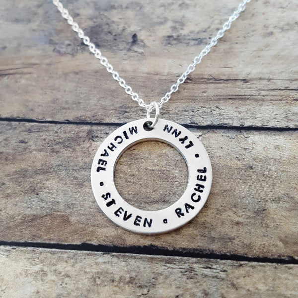 Personalized Family Necklace With Kids Names - Miraposa