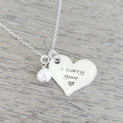 I Carry Your Heart Necklace - Miraposa