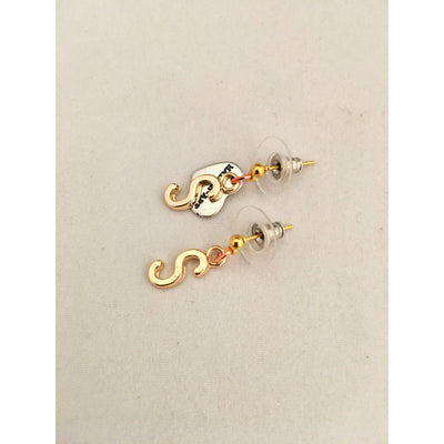 Initial Earrings Stud in 18kt Gold Plated Brass - Miraposa
