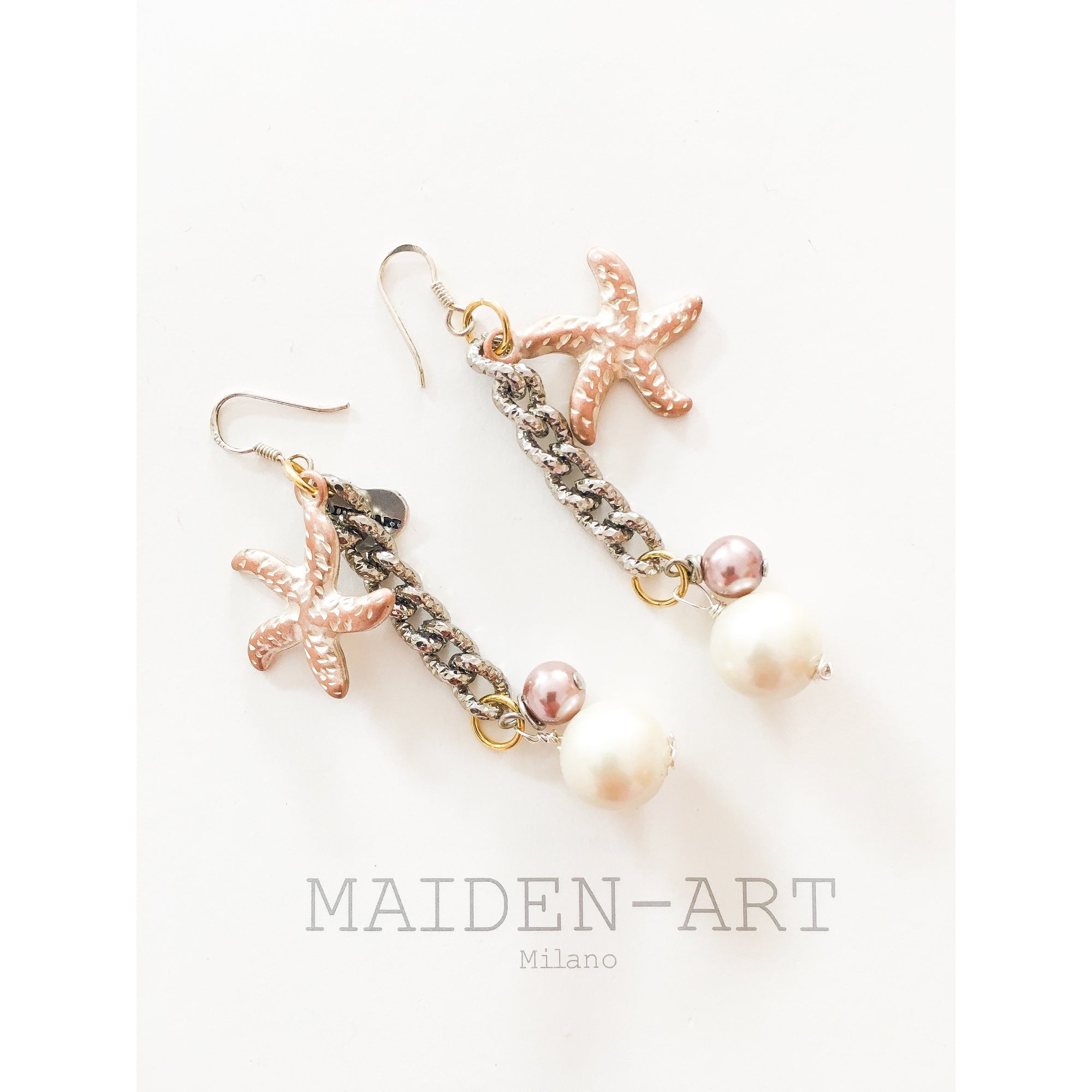 Statement Earrings With Starfish Charms and Pearls - Miraposa